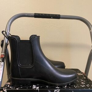 a new day Black Ankle Boots